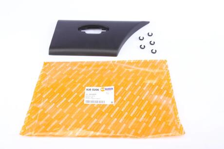 Молдинг кузова AUTOTECHTEILE 505 0206