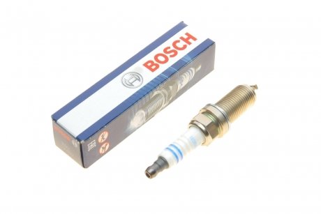 Свеча зажигания Standard Super FR8NEU BOSCH 0 242 230 607 (фото 1)