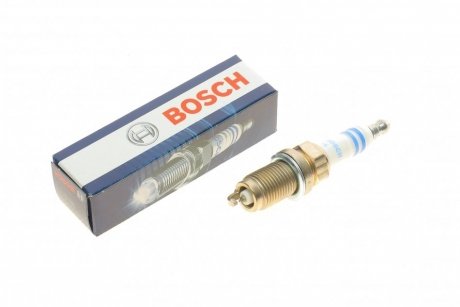 Свічка FR6LII330X BOSCH 0242240675