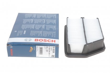 Фильтр воздушный BOSCH F026400228