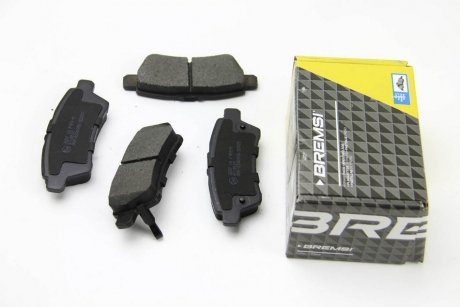 Тормозные колодки зад. Nissan Pathfinder 05- (Tokico) Bremsi BP3257