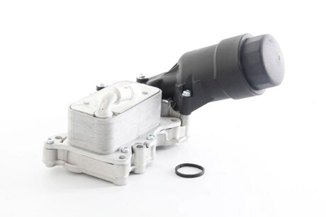 Охолоджувач оливи BSG BSG 60-506-015