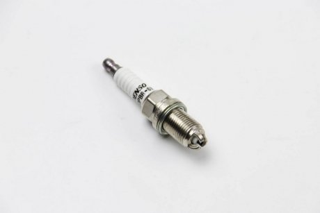 Свеча зажигания Nickel Skoda Octavia I 1,6i 2,0i, Octavia II 1,6i, Superb I 2,0i, Fabia I 1,4i 16V 2,0i DENSO K20PBR-S10