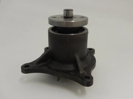 Насос водяний Hyundai HD 65/72 3.3 (D4AL) GMB GWHY207A