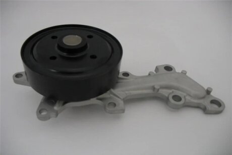 Насос водяний Toyota Corolla 1.3 08-14 GMB GWT149AM