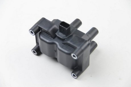 FORD Катушка зажигания Focus 04-, Fiesta V, Mondeo 07- VOLVO S40/C30/V50 HELLA 5DA 193 175-791