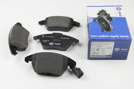 Колодки гальмівні дискові; передня вісь / Rapid 20 HELLA 8DB355010581