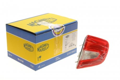 Задній ліхтар MAGNETI MARELLI 714027061801