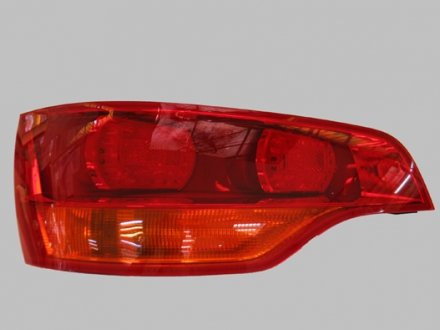 Задний фонарь левый AUDI Q7 03/06- MAGNETI MARELLI 714027330702