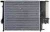 Радиатор охлаждения двигателя BMW 5 E34 2.0/2.5i MT +AC MAHLE / KNECHT CR 327 000P (фото 6)