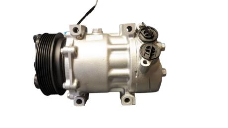 Компресор кондиціонера відновлений RENAULT Espace 97-02 MSG SD7H15-7815 R