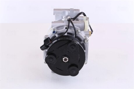 Компресор кондиціонера NISSENS 890879