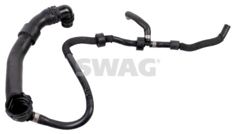 Патрубок системи охолодження гумовий з фітингами SWAG 33103121