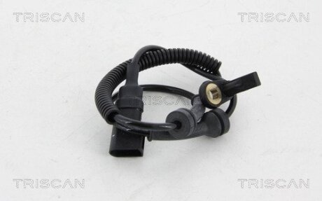 Датчик ABS перед. Ford Connect 03- TRISCAN 818016117