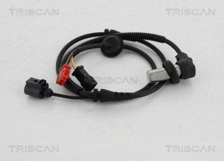 Датчик ABS передний VW Passat 97->/Audi A4/Skoda Superb TRISCAN 818029110