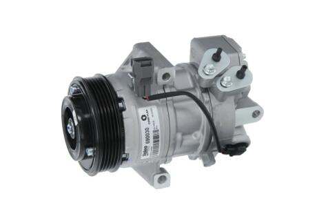 Компресор кондиціонера Valeo 690030